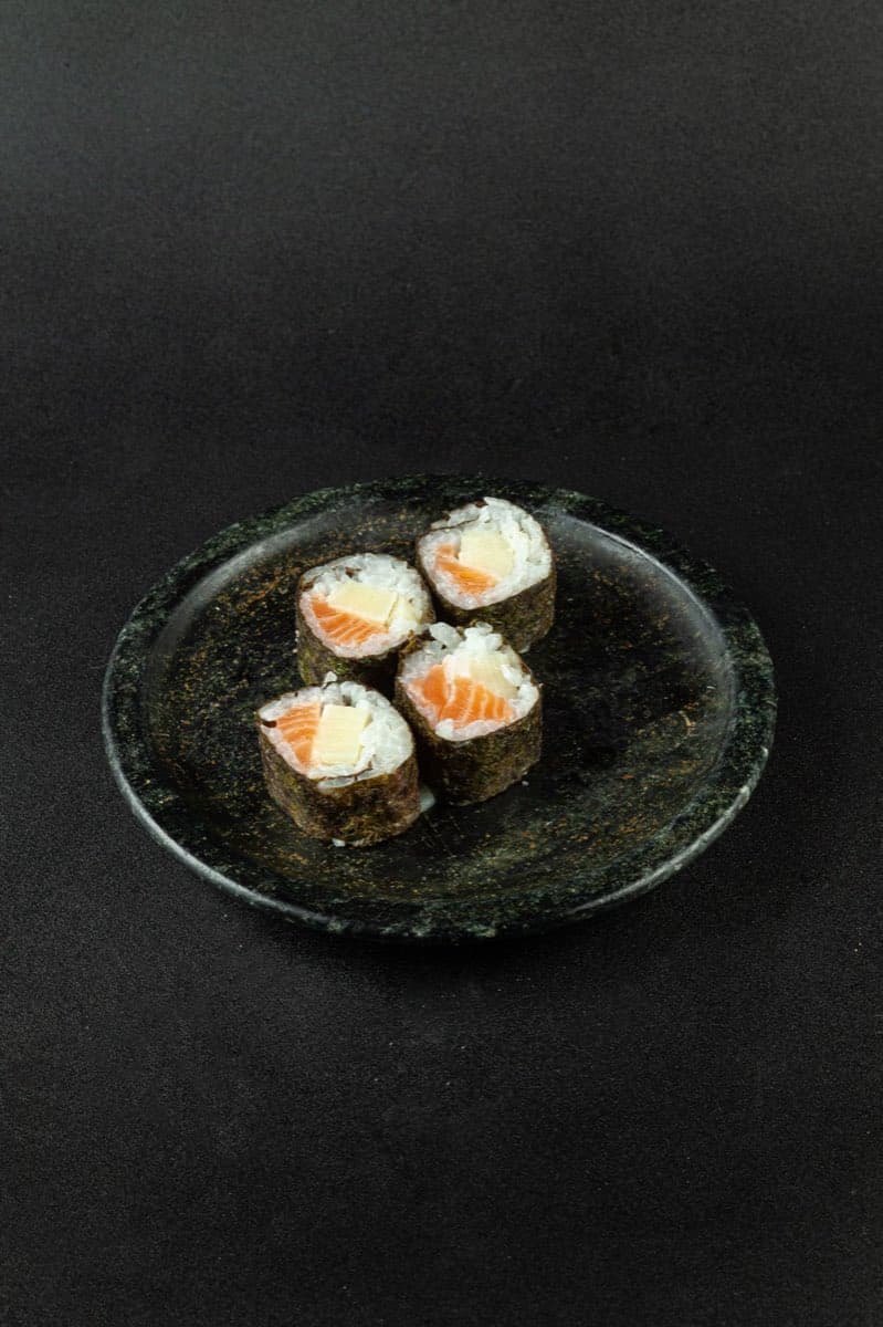 Maki Salmão com Palmito - 4 Unidades