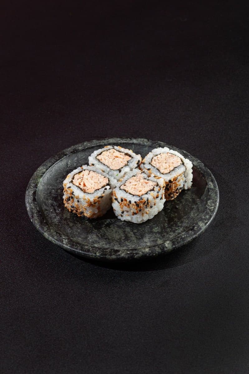 Uramaki Salmão Grelhado - 4 Unidades